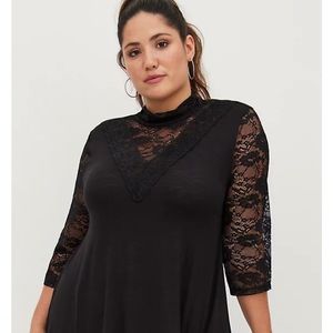 NWT TORRID HIGH NECK SWING TOP 🔥🔥🔥